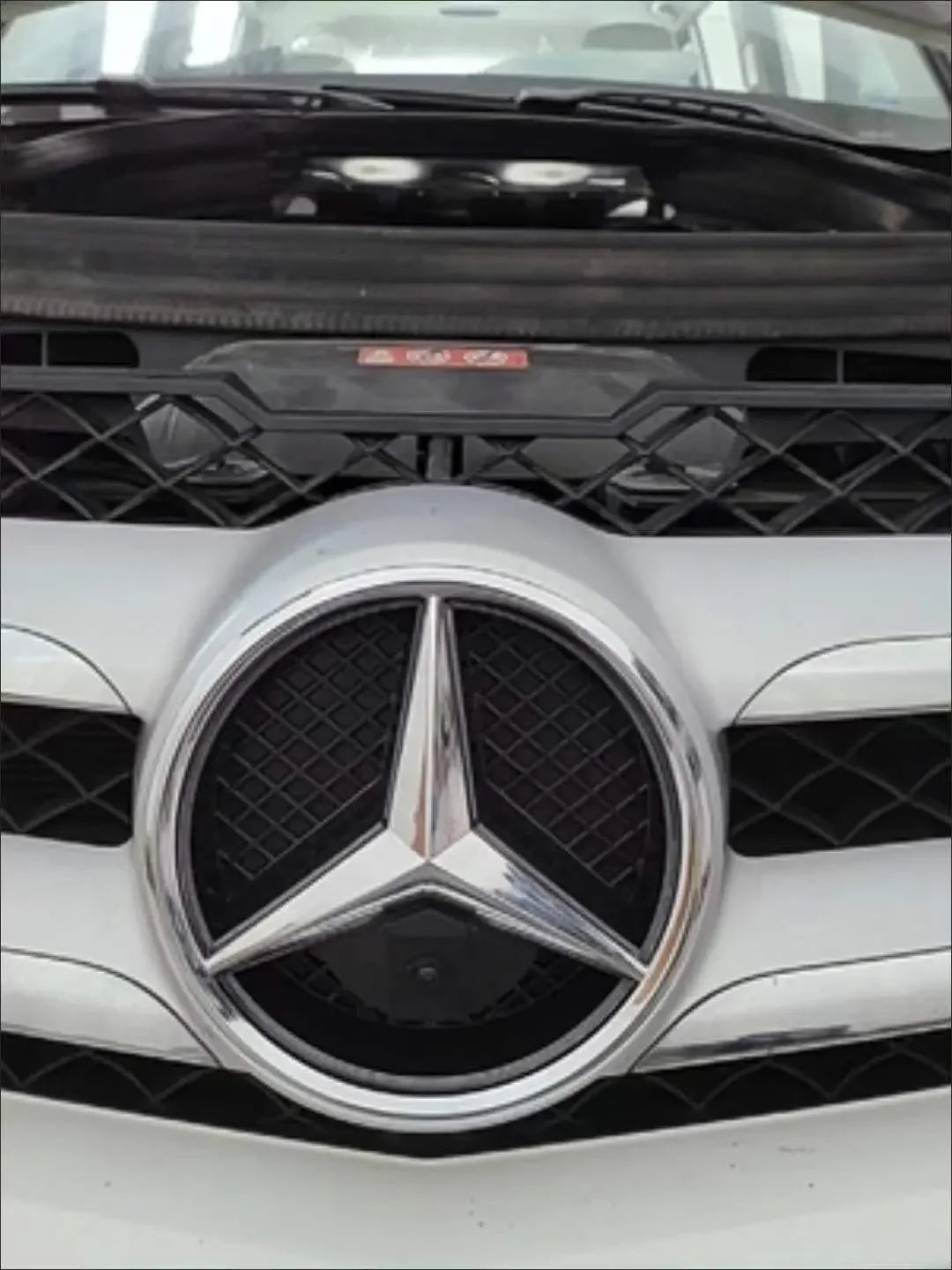 LED Grille Style Front Emblem For Mercedes Benz